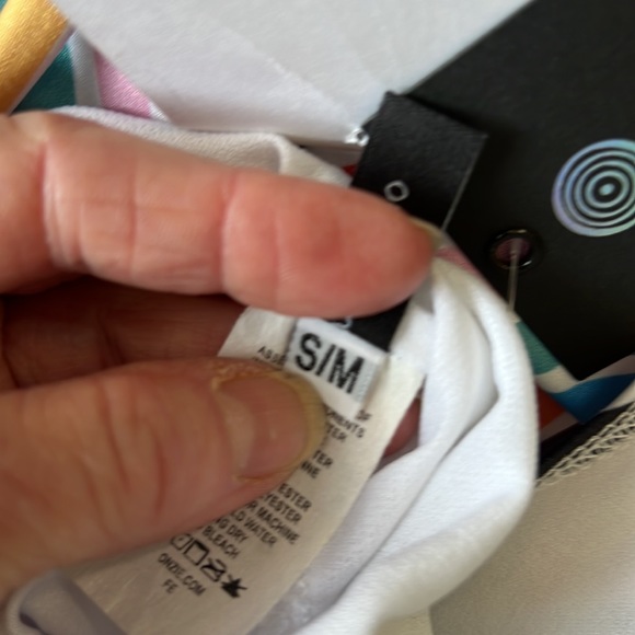 NWT Onzie Active Dress Multi Color Stripes Built in Shorts Size S/M - Picture 12 of 12